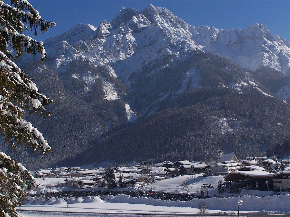 Hotel Tiroler Adler - Bed And Breakfast Вайдринг Экстерьер фото