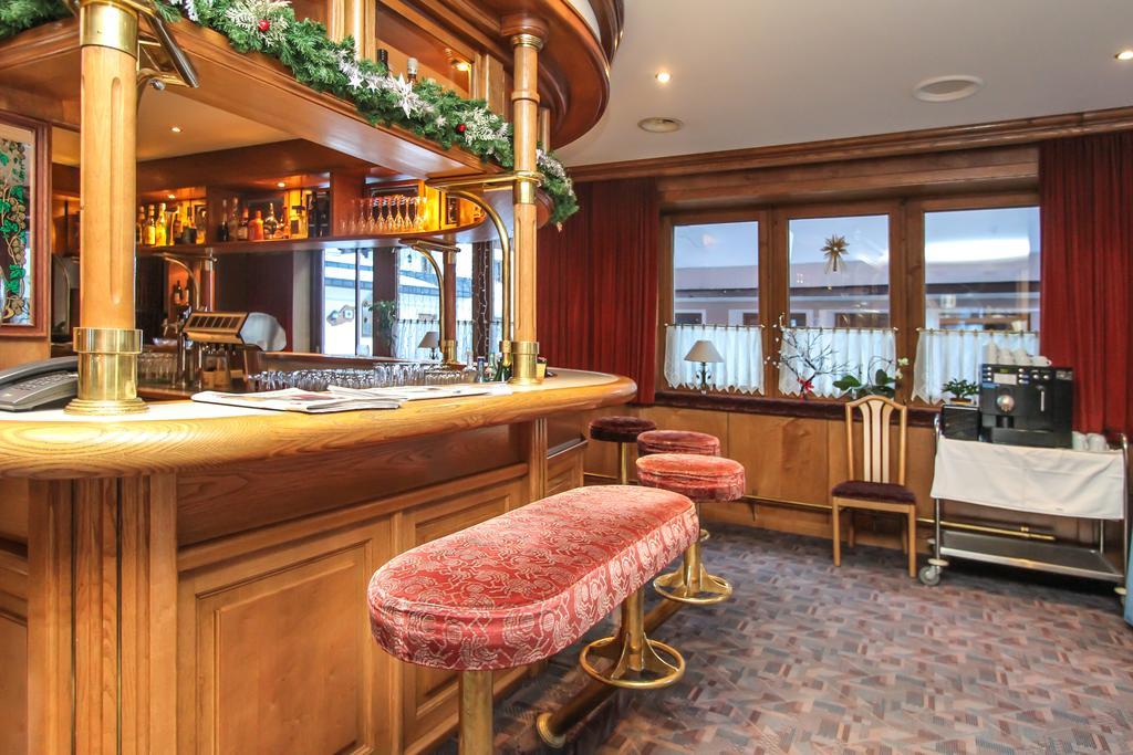 Hotel Tiroler Adler - Bed And Breakfast Вайдринг Экстерьер фото